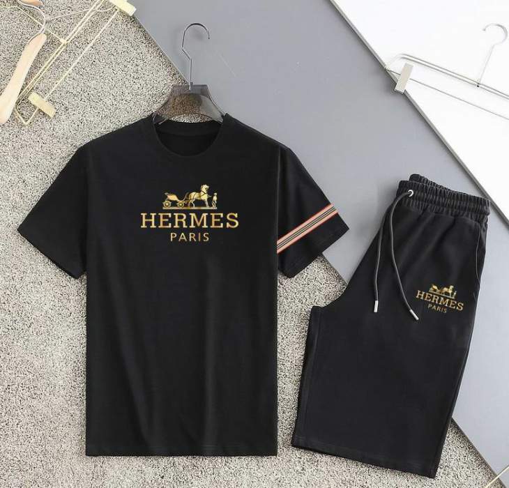 Picture of Hermes Shirt Pant Suits _SKUHermesM-5XL12yn6322420